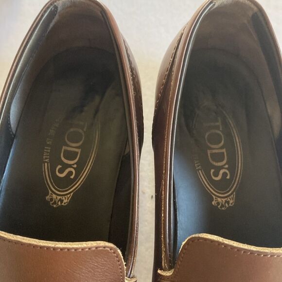 Tod’s Brown Leather Loafers Size 6 - Picture 9 of 10